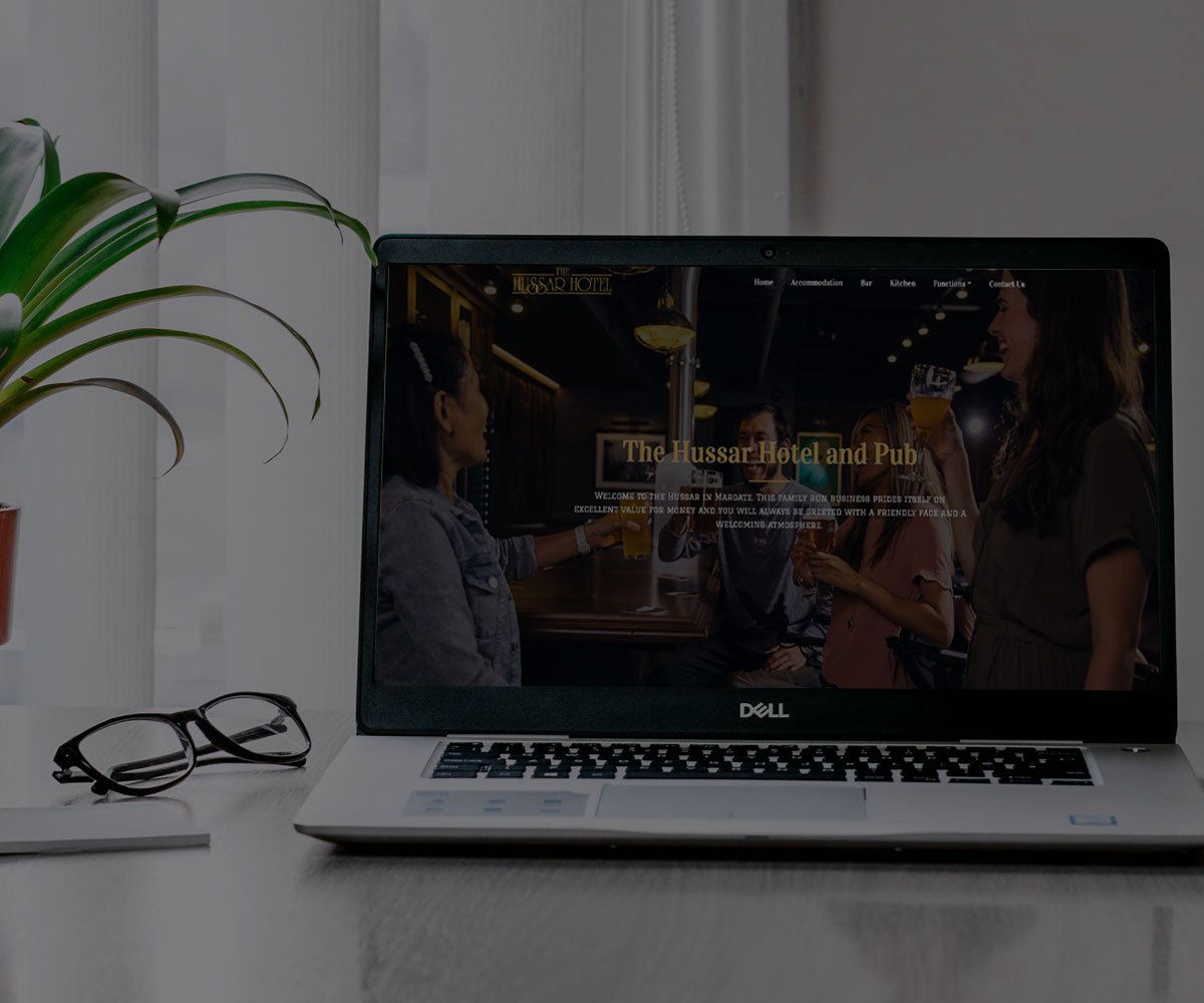 Hussar Hotel and Pub website by Codex